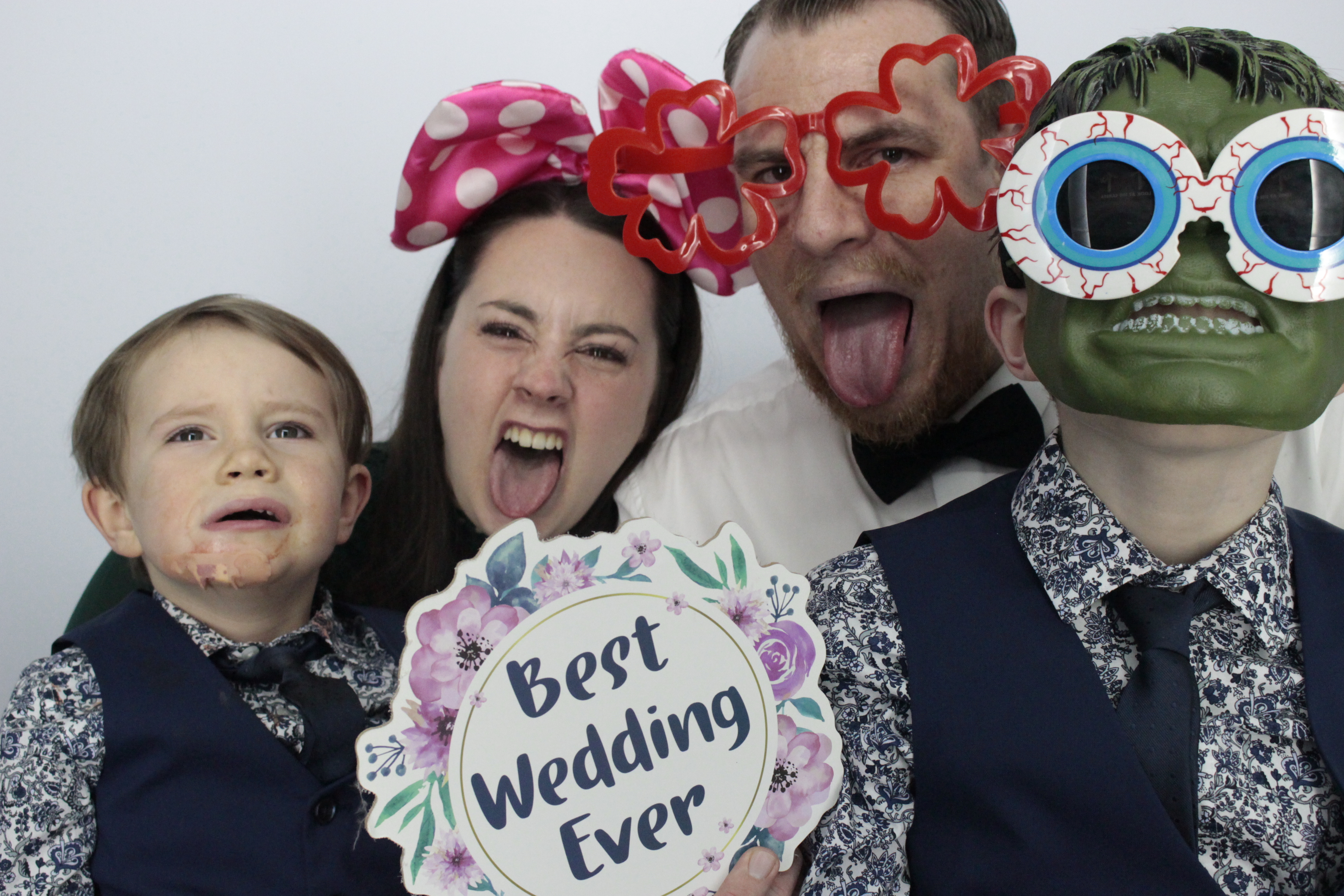 Ben & Abby’s Wedding  | View more photos from the event at gallery.myphotoboothexperience.co.uk/u/MyPhotoBoothExperienceLtd/Ben-Abby’s-Wedding